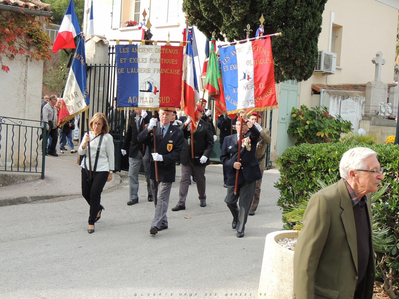 2017 11 02 HYERES CEREMONIE DE TOUSSAINT STELE DE NOS DEFUNTS (19).JPG -           